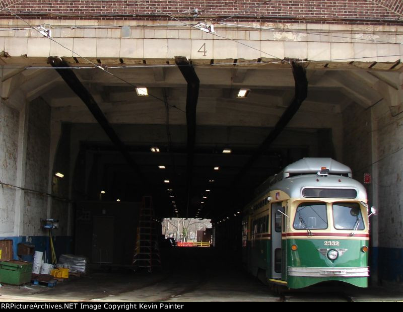 SPAX 2332 at Callowhill carbarn